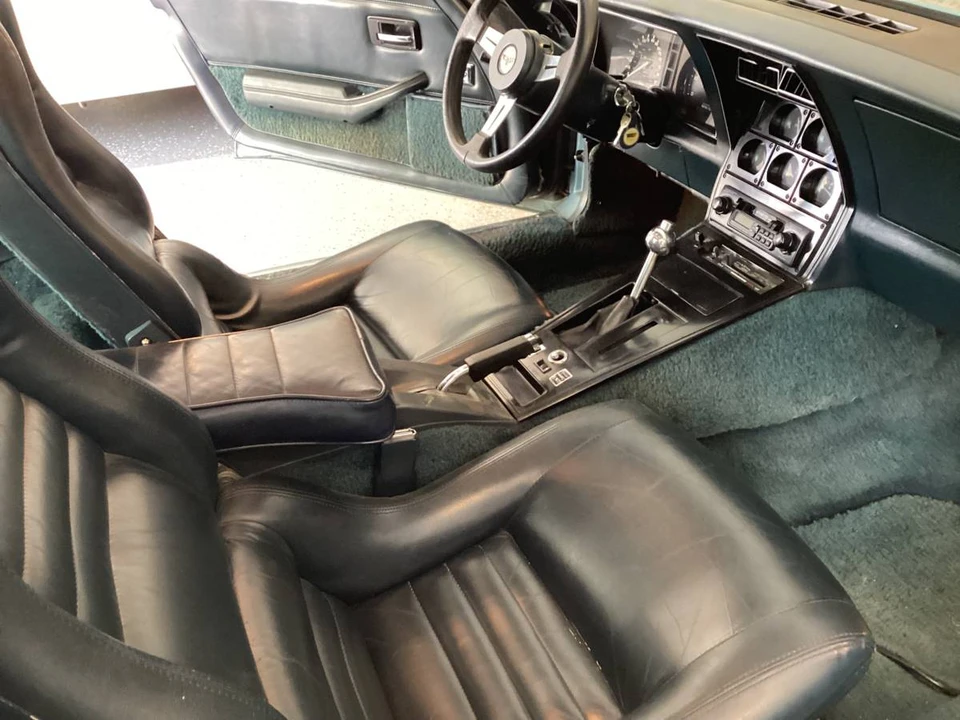 1982 Chevrolet Corvette C3 - Image 10 of 13
