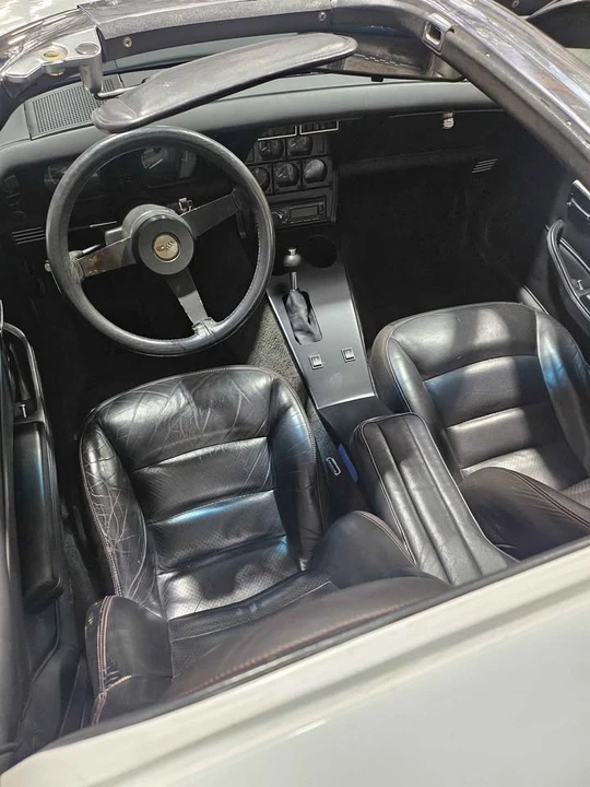 1982 Chevrolet Corvette C3 - Image 9 of 10