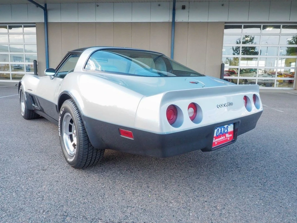1982 Chevrolet Corvette C3 - Image 17 of 31