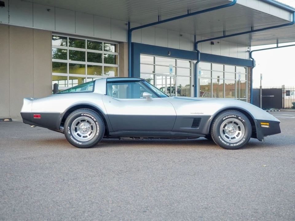 1982 Chevrolet Corvette C3 - Image 12 of 31