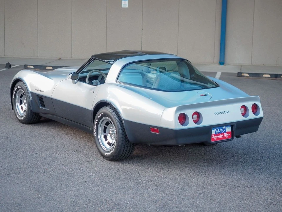 1982 Chevrolet Corvette C3 - Image 2 of 31