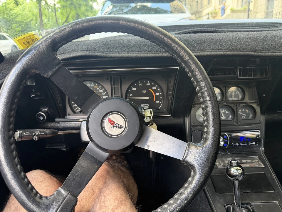 1982 Chevrolet Corvette C3 - Image 24 of 31