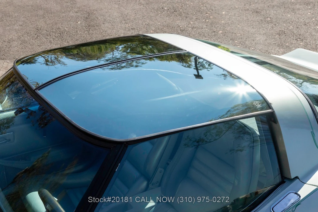 1982 Chevrolet Corvette C3 - Image 21 of 31
