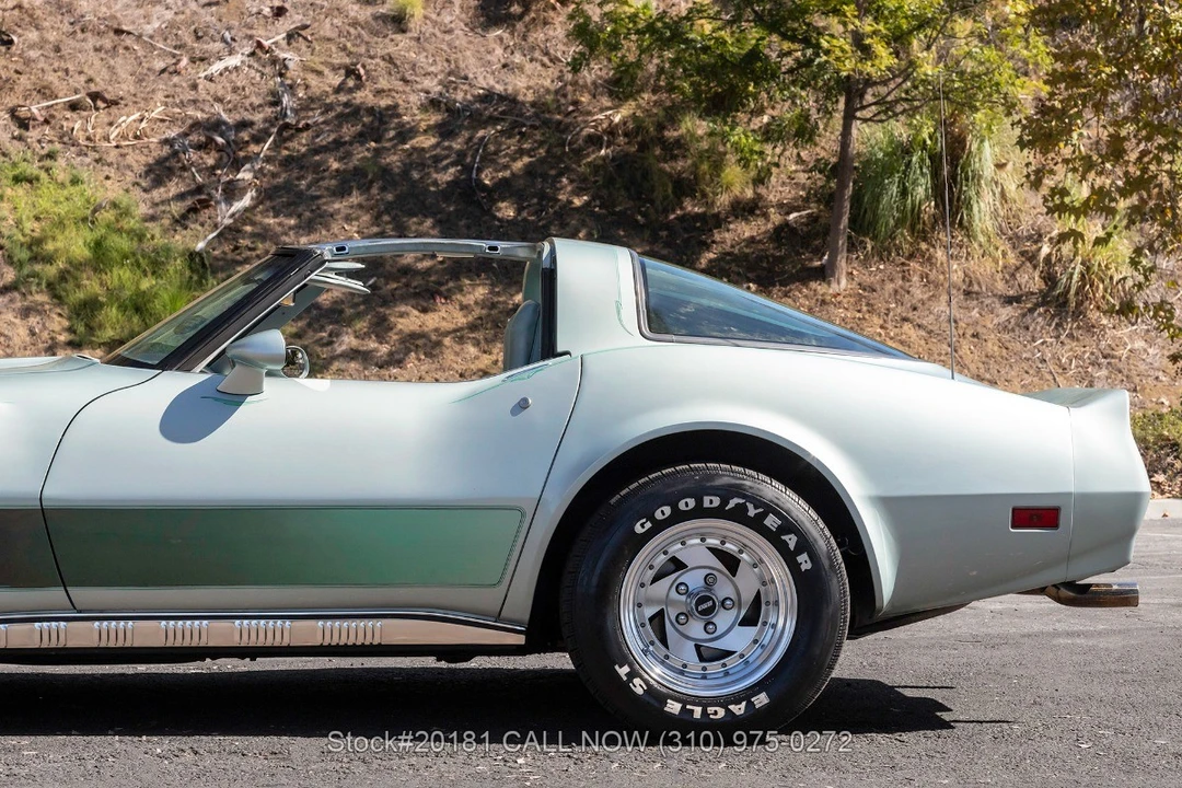 1982 Chevrolet Corvette C3 - Image 27 of 31