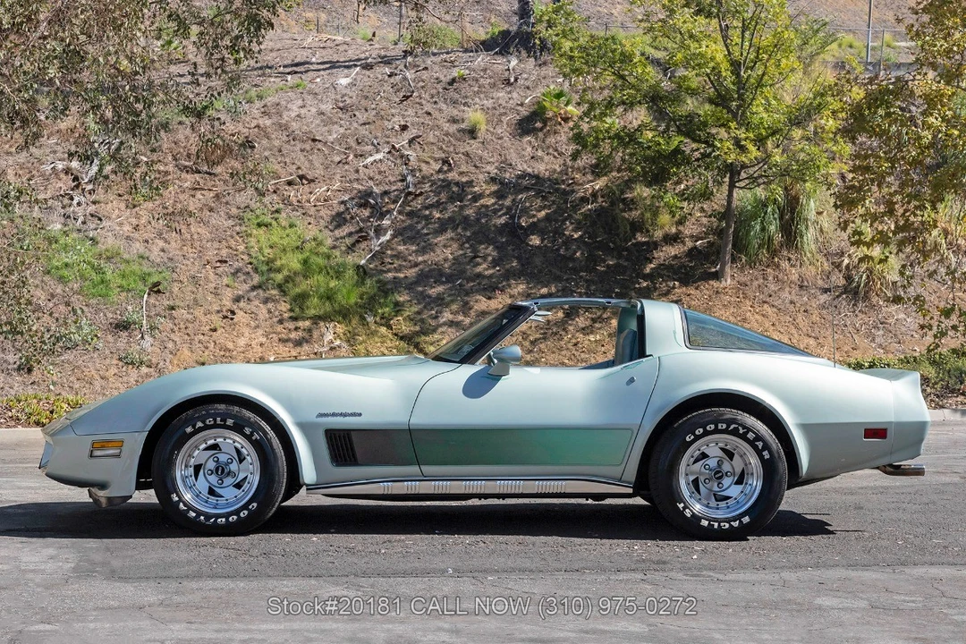 1982 Chevrolet Corvette C3 - Image 25 of 31