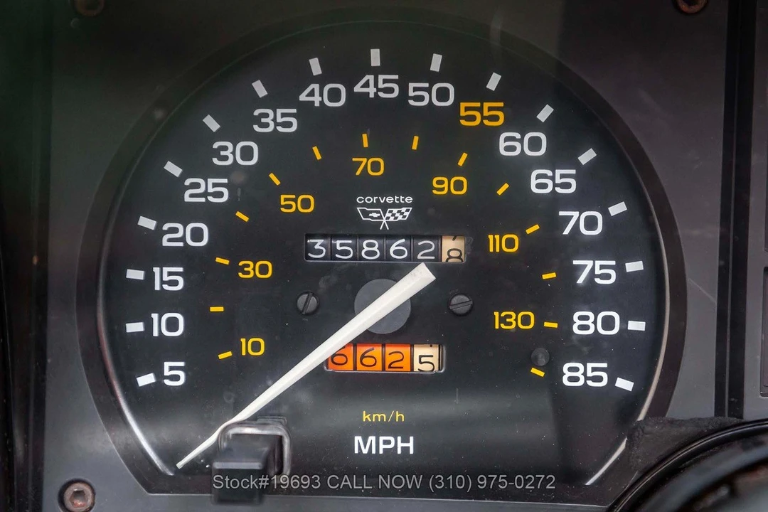 1982 Chevrolet Corvette C3 - Image 25 of 31