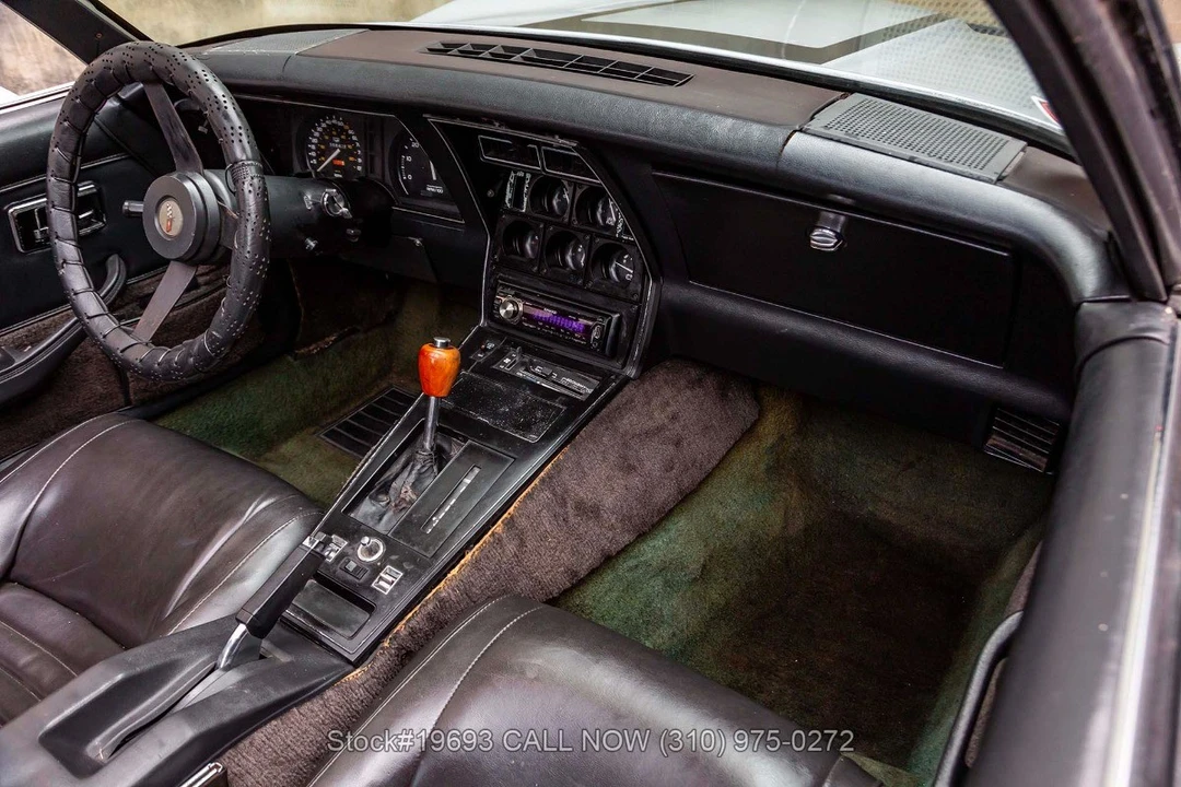 1982 Chevrolet Corvette C3 - Image 27 of 31