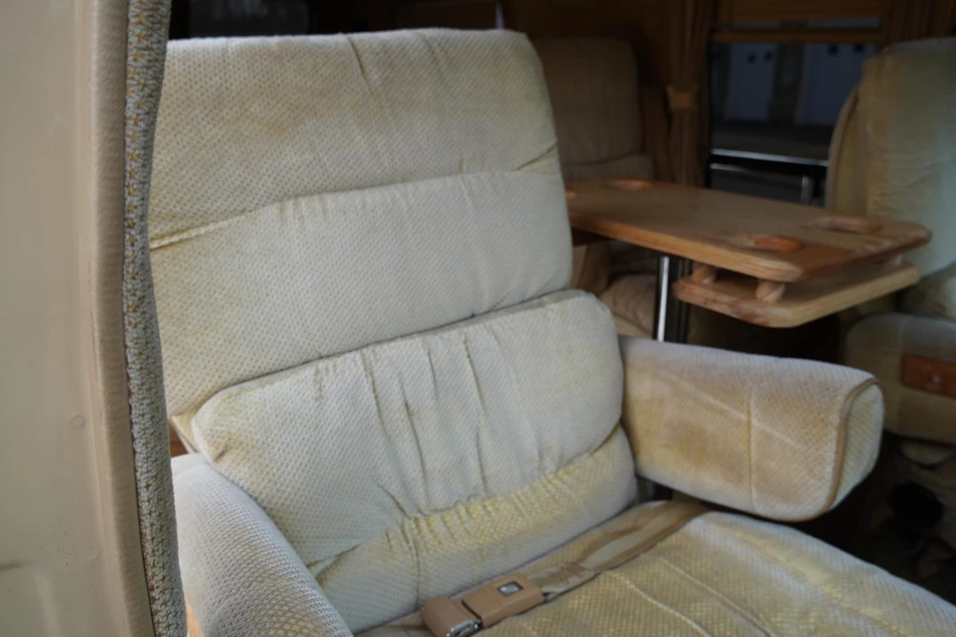 1982 Chevrolet G-Series Van - Image 4 of 9
