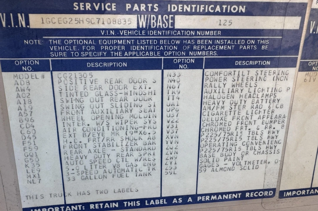 1982 Chevrolet G-Series Van - Image 9 of 9