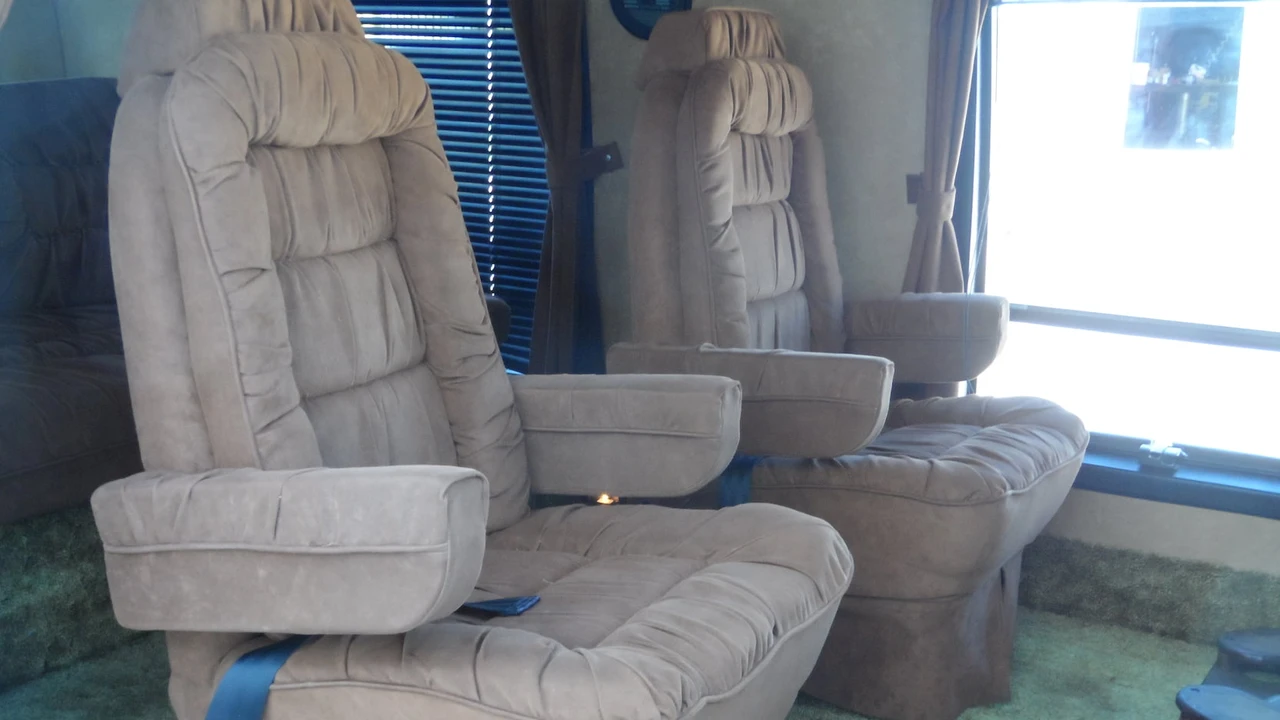 1982 Chevrolet G-Series Van - Image 7 of 22