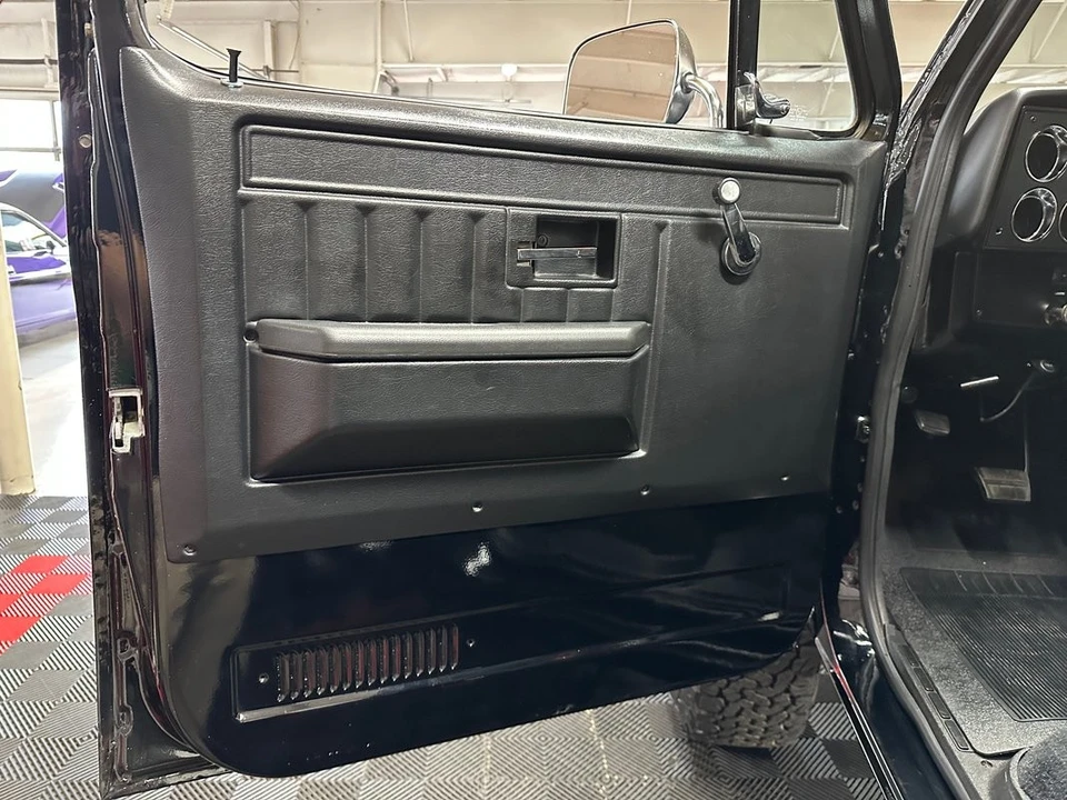1982 Chevrolet C/K 3rd Gen - Image 16 of 21
