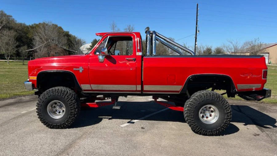 1982 Chevrolet C/K 3rd Gen - Image 2 of 13
