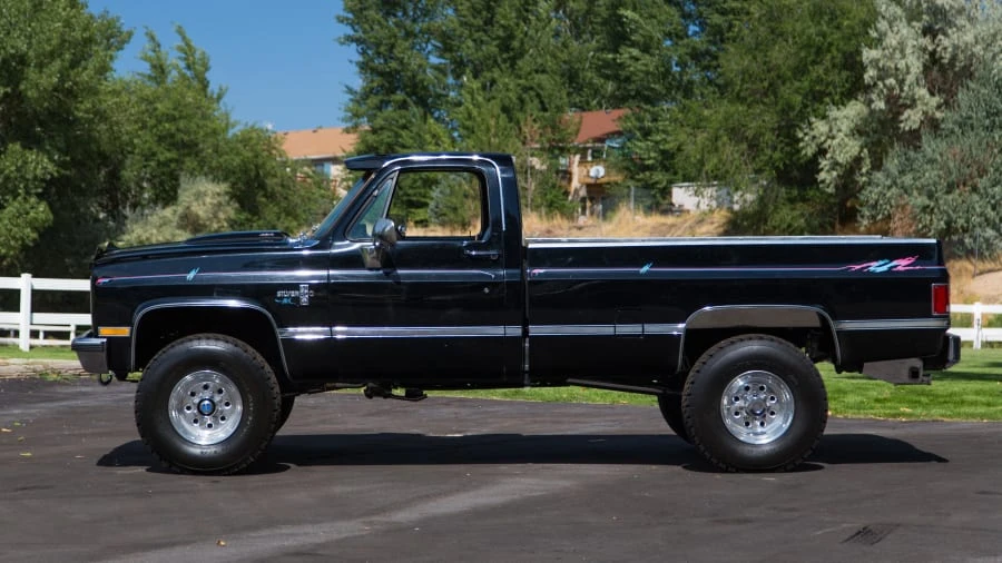 1982 Chevrolet C/K 3rd Gen - Image 2 of 12
