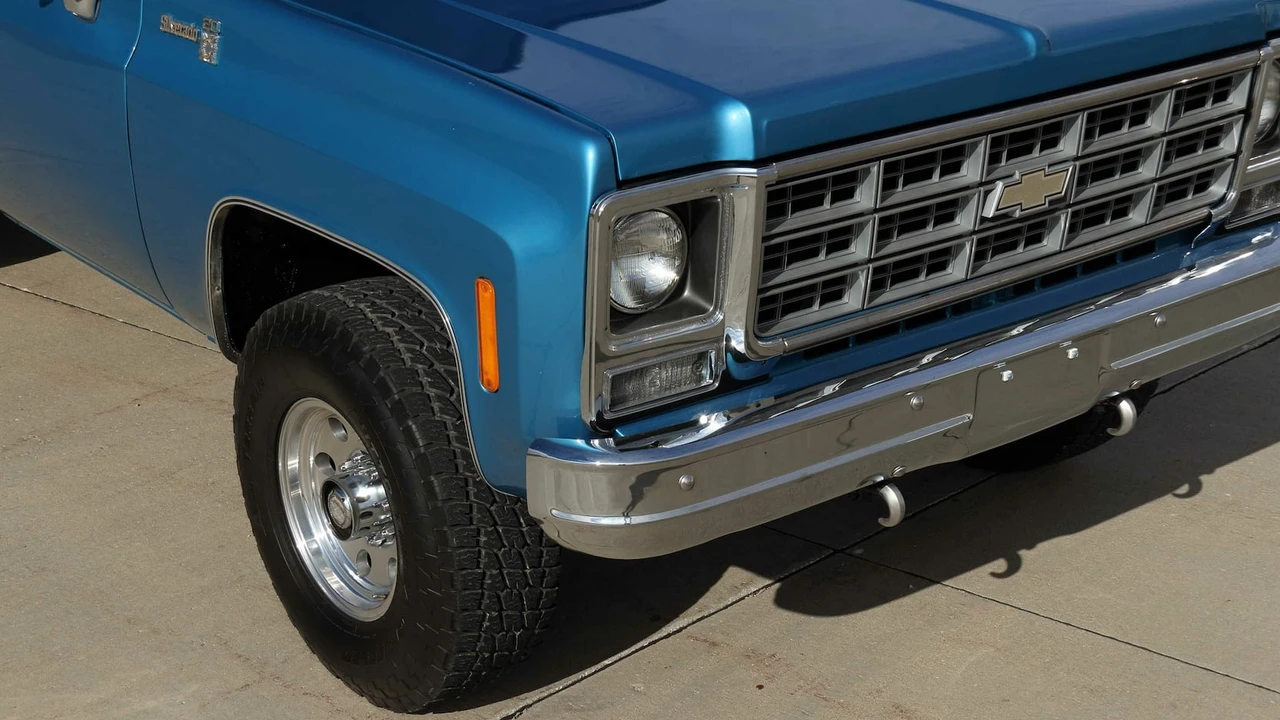 1982 Chevrolet C/K 3rd Gen - Image 17 of 25