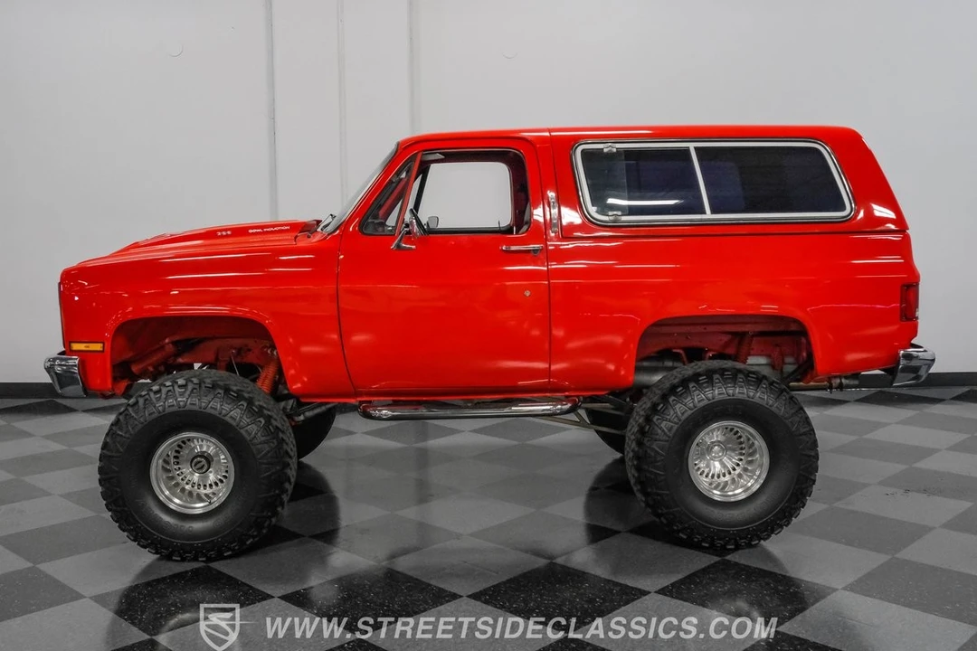 1982 Chevrolet K5 Blazer 2nd Gen - Image 2 of 12