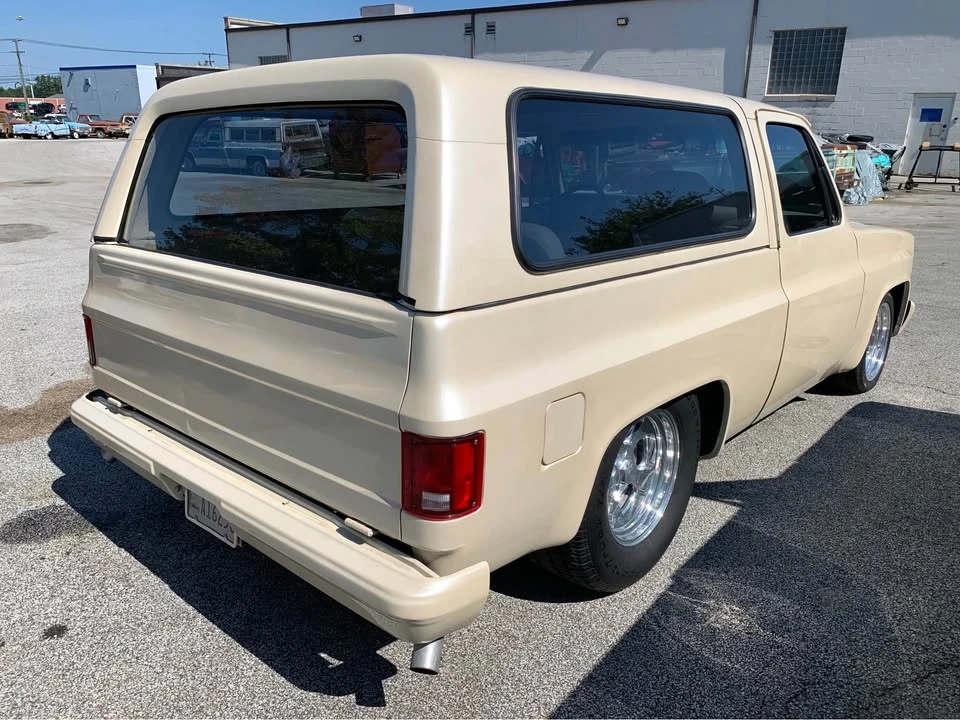 1982 Chevrolet K5 Blazer 2nd Gen - Image 2 of 10