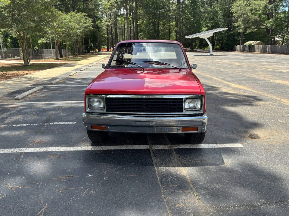 1982 Chevrolet LUV - Image 2 of 31
