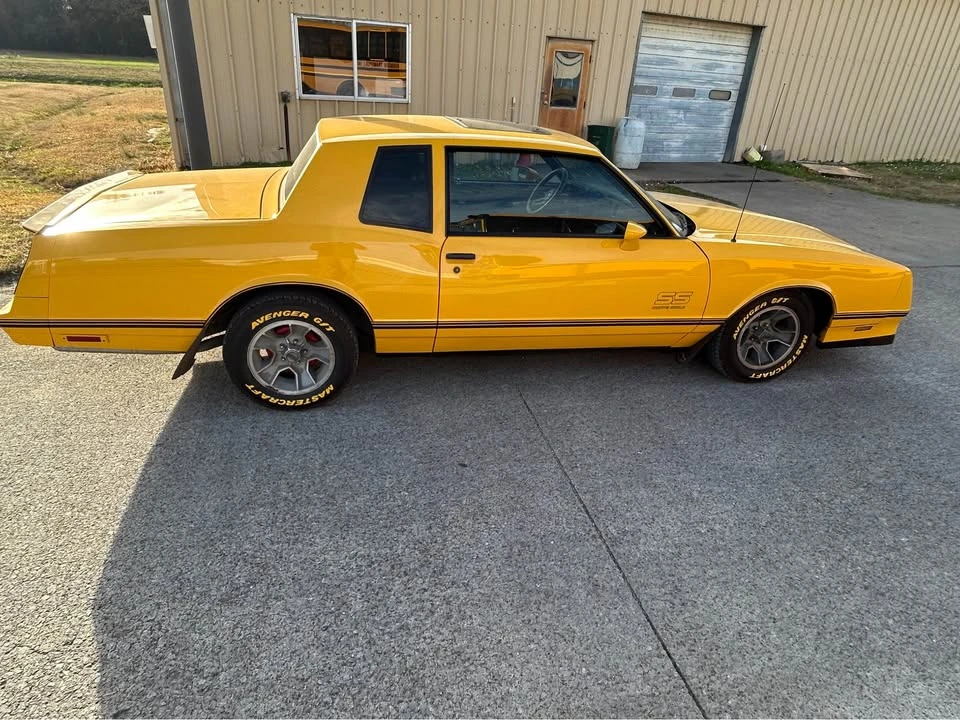 1982 Chevrolet Monte Carlo 4th Gen - Image 2 of 9