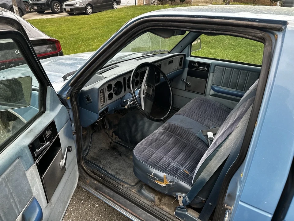 1982 Chevrolet S-10 - Image 6 of 7