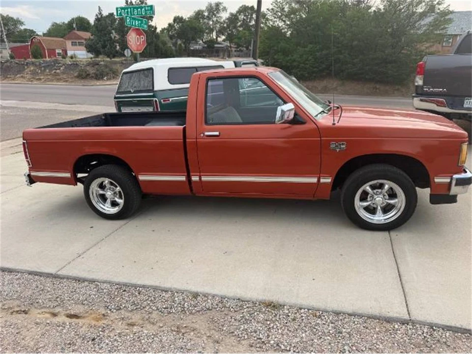 1982 Chevrolet S-10 - Image 7 of 8