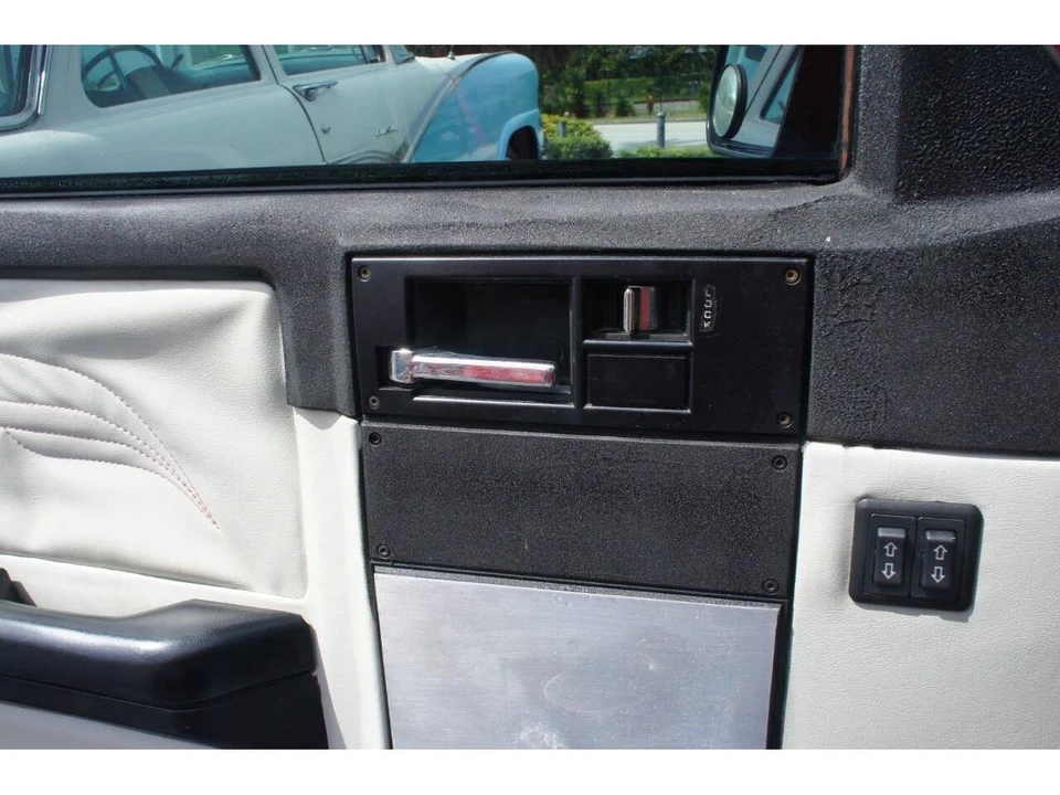 1982 Chevrolet S-10 - Image 27 of 31