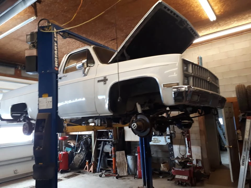 1982 Chevrolet Silverado - Image 19 of 21
