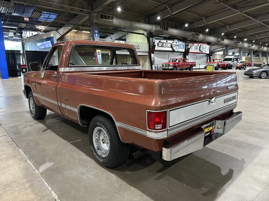 1982 Chevrolet Silverado - Image 2 of 4