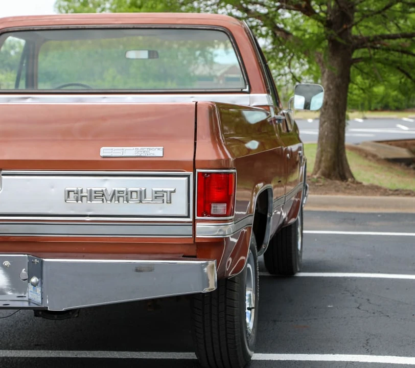 1982 Chevrolet Silverado - Image 5 of 21