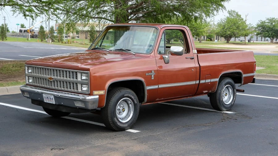 1982 Chevrolet Silverado - Image 9 of 21