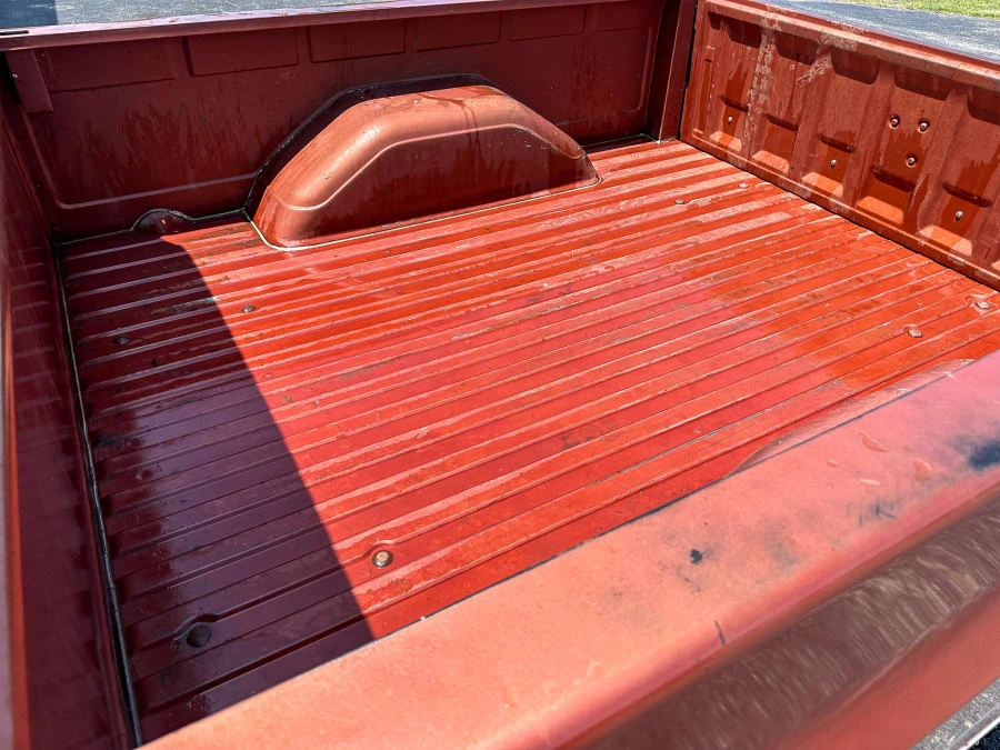 1982 Chevrolet Silverado - Image 14 of 21