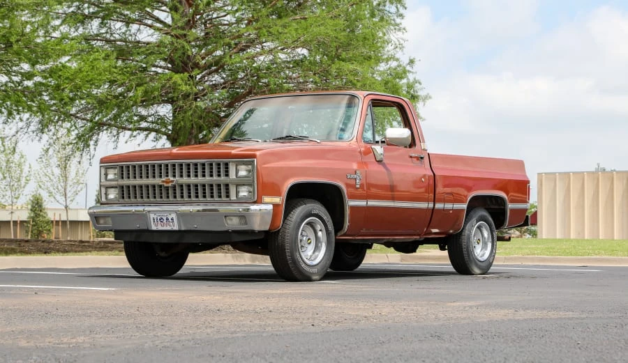 1982 Chevrolet Silverado - Image 10 of 21