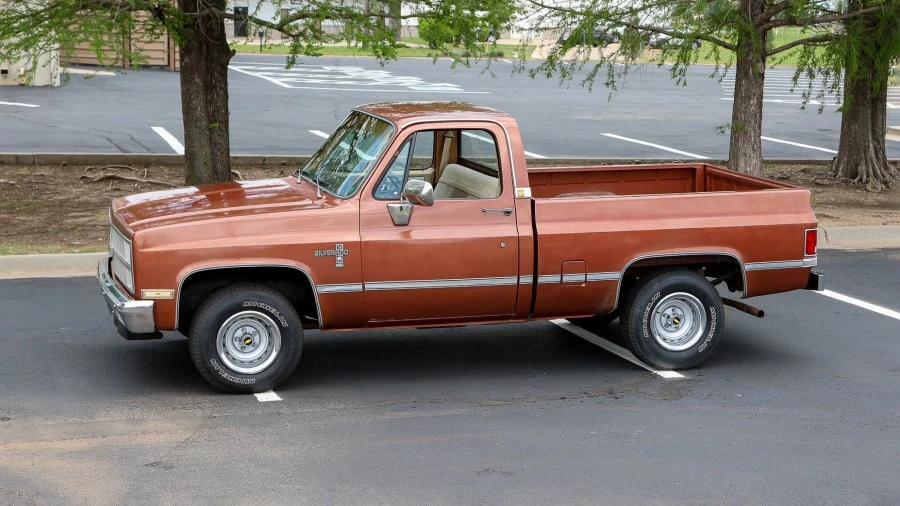 1982 Chevrolet Silverado - Image 12 of 21