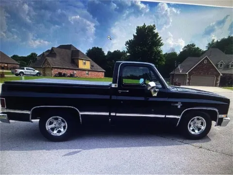 1982 Chevrolet Silverado C10 Short Bed