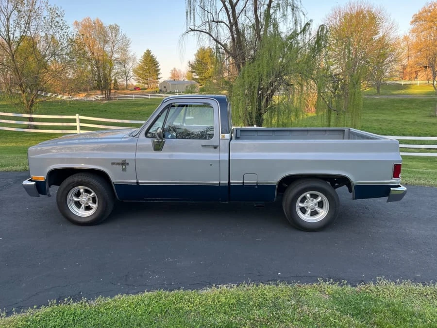 1982 Chevrolet C/K 3rd Gen - Image 2 of 21