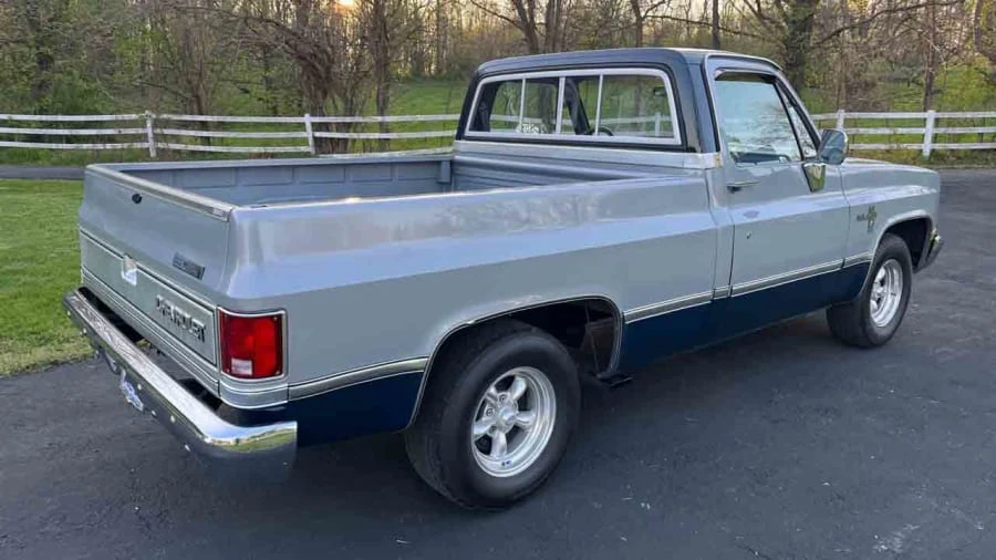 1982 Chevrolet C/K 3rd Gen - Image 3 of 21