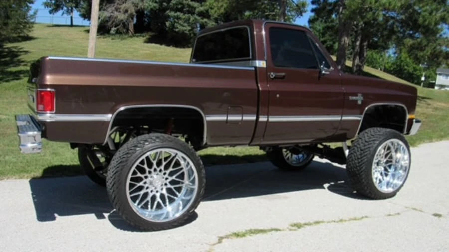 1982 Chevrolet C/K 3rd Gen - Image 2 of 20
