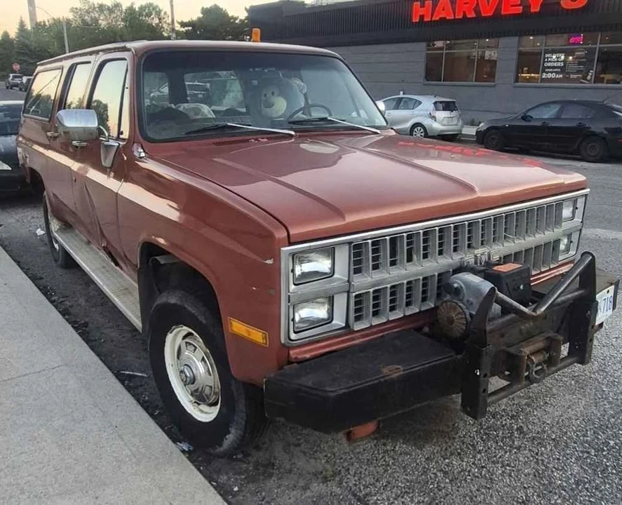 1982 Chevrolet Suburban 7th Gen - Image 3 of 5