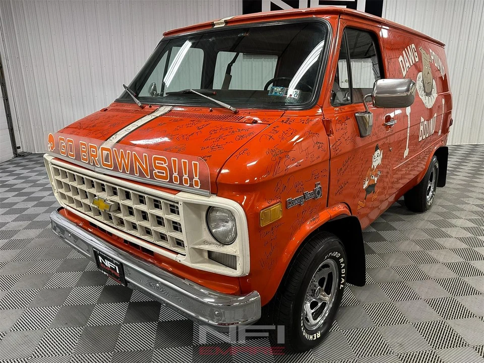 1982 Chevrolet G-Series Van - Image 3 of 31