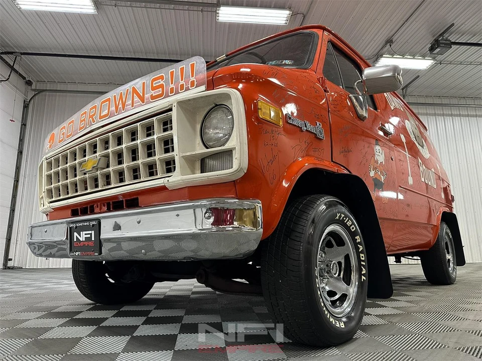 1982 Chevrolet G-Series Van - Image 13 of 31