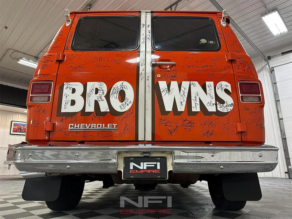 1982 Chevrolet G-Series Van - Image 20 of 31