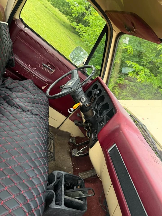 1982 Chevrolet C/K 3rd Gen - Image 2 of 16