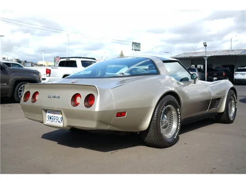 1982 Chevrolet Corvette C3 - Image 2 of 6