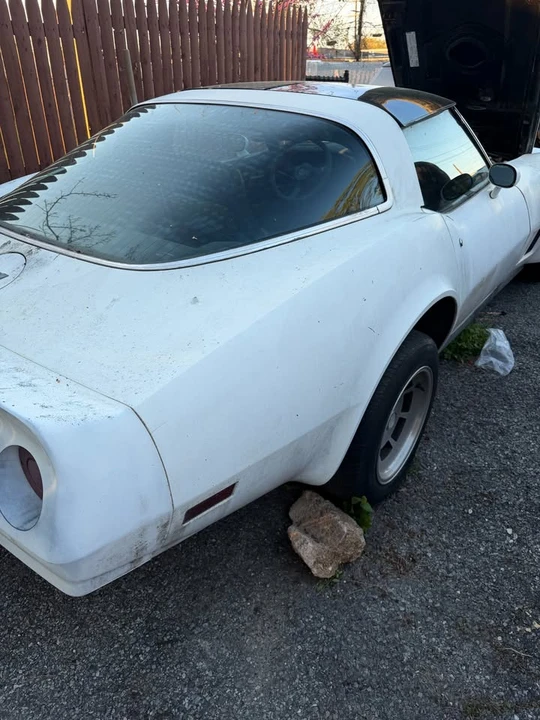 1982 Chevrolet Corvette C3 - Image 8 of 9