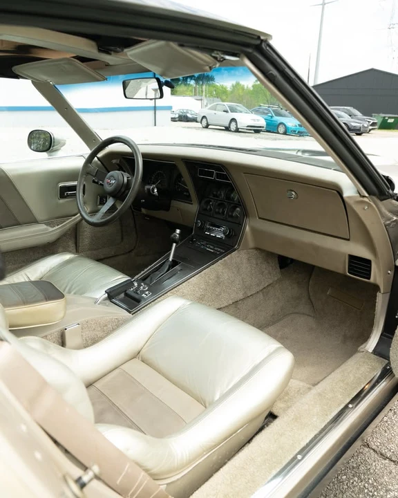 1982 Chevrolet Corvette C3 - Image 10 of 20