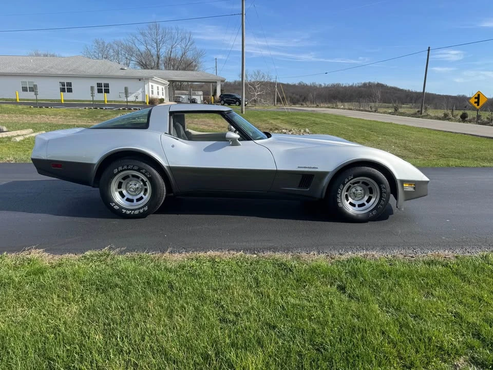 1982 Chevrolet Corvette C3 - Image 5 of 15