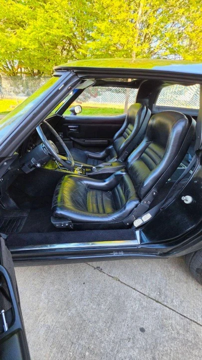 1982 Chevrolet Corvette C3 - Image 9 of 14