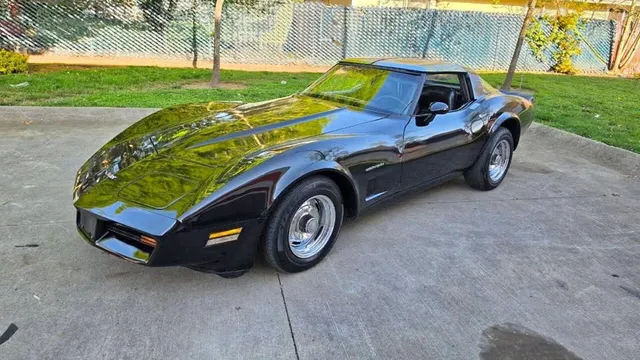 1982 Chevrolet Corvette Base Coupe
