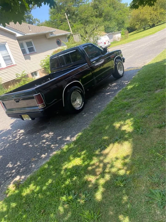 1982 Chevrolet S-10 - Image 9 of 10