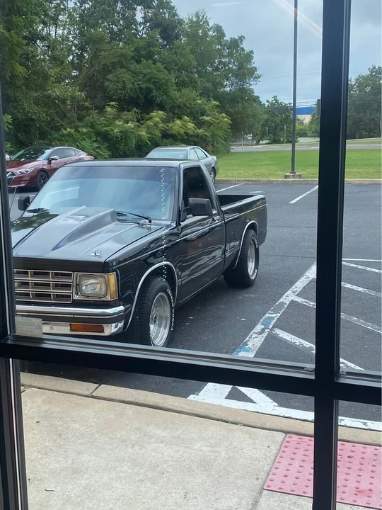 1982 Chevrolet S-10 - Image 5 of 10