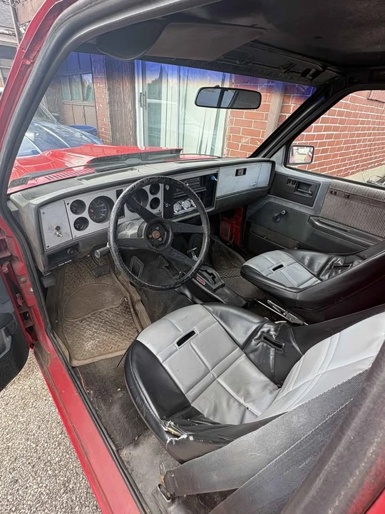 1982 Chevrolet S-10 - Image 10 of 11